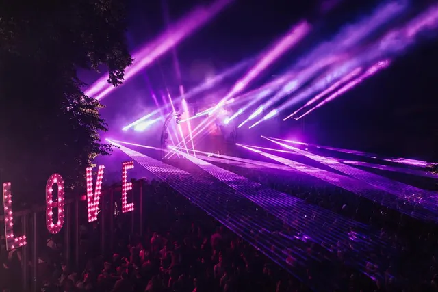 Holy Pink Tilburg