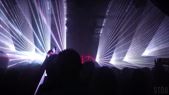 Lasershow Netsky