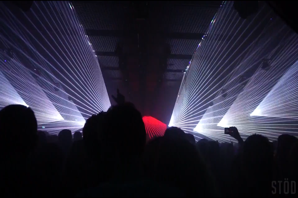 Lasershow Netsky at Complex Maastricht